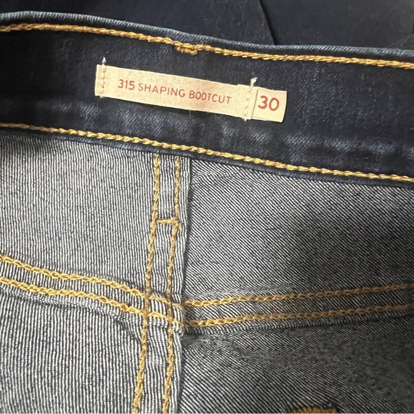 Levi’s 315 Women’s Size W30 X L30 Shaping Bootcut Dark Wash Denim Jeans EUC - Picture 6 of 10